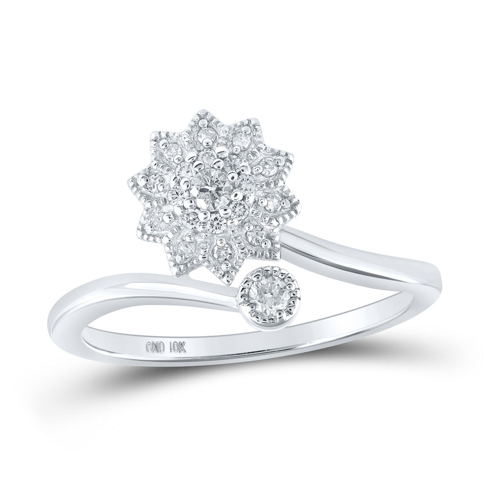 10kt White Gold Womens Round Diamond Flower Cluster Ring 1/6 Cttw